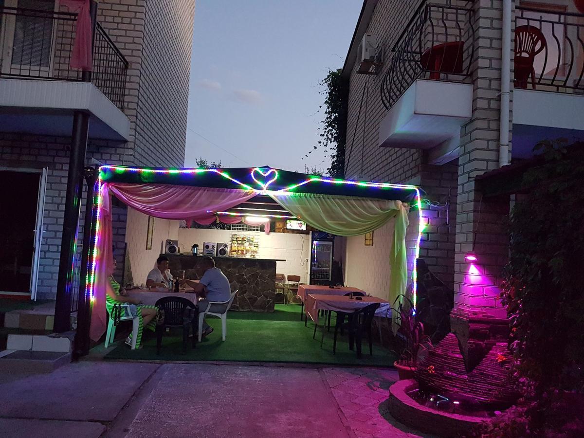 Hotel Flamingo ميناء زاليزني المظهر الخارجي الصورة